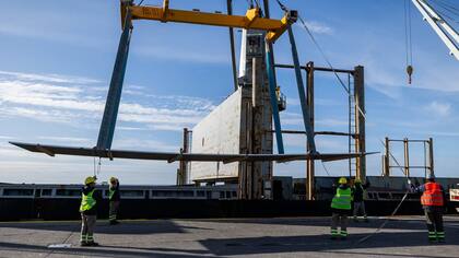 El arribo del buque Coreship Ocean Lance, proveniente de Asia, al Puerto de San Antonio, con 8000 toneladas de chapas de acero, marca el inicio de una etapa clave en la construcción de los tanques de almacenamiento del oleoducto Vaca Muerta Oil Sur (VMOS)