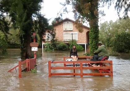 El arroyo Espera, en Tigre, desbordado