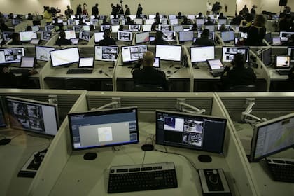 El arsenal de recursos de la NSA va desde cables USB especialmente modificados hasta la intromisión en el BIOS de los equipos de comunicaciones de Cisco, Huawei y Juniper