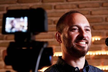 El artista argentino, Pablo Contestabile