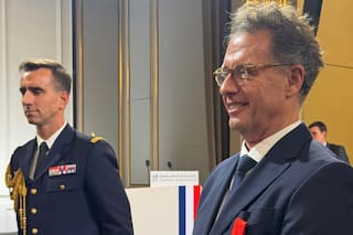 Pablo Reinoso, un "caballero" argentino que recibió de manos de Macron la Legión de Honor