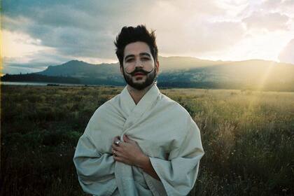 El artista compartió una mirada íntima sobre lo que significa ser auténtico y emocional en un mundo que exige perfección