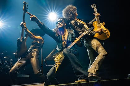 El artista en el
escenario del Movistar
Arena de Madrid,
donde convocó a
más de quince mil
personas.