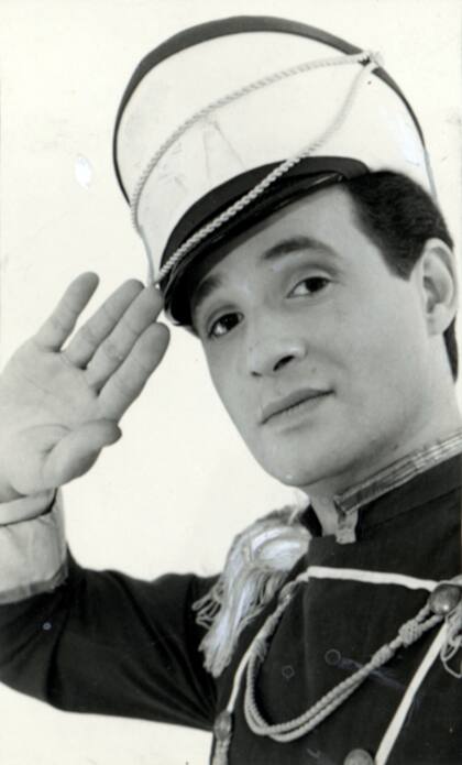 El artista en la obra El baúl de los disfraces