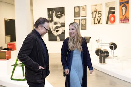 El artista Guillermo Kuitca y la galerista María Calcaterra recorrieron el lugar