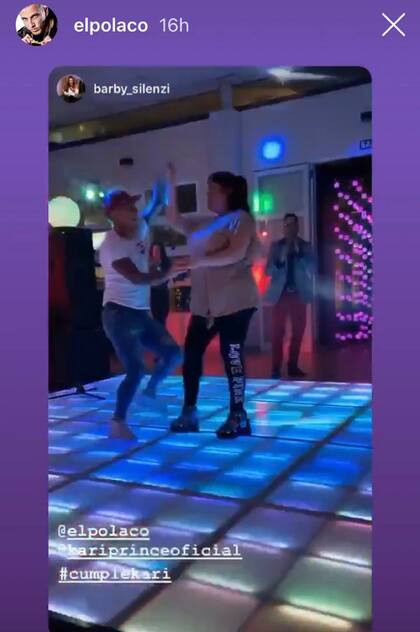El artista tropical animó la fiesta de cumpleaños de Karina La Princesita bailando muy suelto en la pista