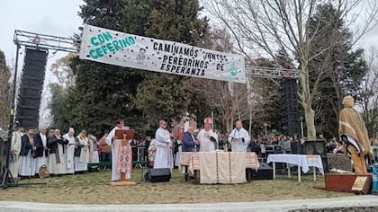El arzobispo Marcelo Colombo, durante una celebración en honor de Ceferino Namuncurá en Chimpay