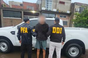 El asesino del oficial de la PSA es detenido por las fuerzas policiales.