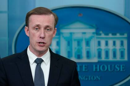 El asesor de seguridad nacional de la Casa Blanca, Jake Sullivan, habla durante una conferencia diaria en la Casa Blanca, el miércoles 18 de mayo de 2022, en Washington. (AP Foto/Susan Walsh)