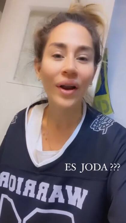 El asombro de Jimena Barón al perder su cepillo facial luego de caer al inodoro (Crédito: Captura de video Instagram/@Jmena)