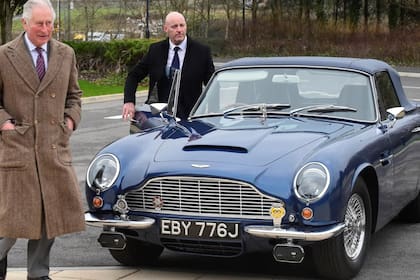 El Aston Martin DB6 del rey inglés