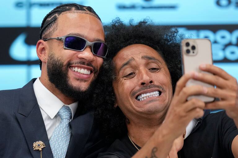 Deepay Depay dice que otros jugadores europeos lo seguirán al fútbol brasileño ...