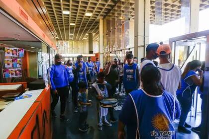 El ataque al edificio central del diario Río Negro