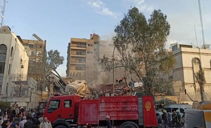 El ataque contra su consulado en Damasco, en el que murieron varios generales, ha enfurecido a Irán