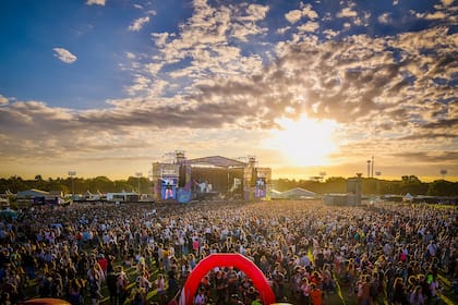 El atardecer durante el set de Rosalía