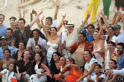 El atardecer fue el horario perfecto para las fotos grupales.