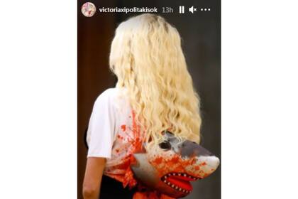 El atuendo de la vedette para competir en el reality culinario. Imagen: Instagram