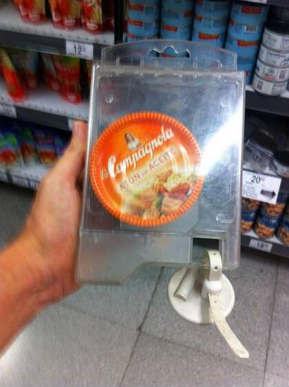 El atún, custodiado