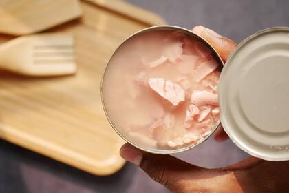 El atún es uno de los alimentos más populares entre los enlatados (Foto Pexels)