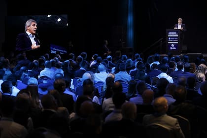 El auditorio que escuchó al ministro estuvo lleno