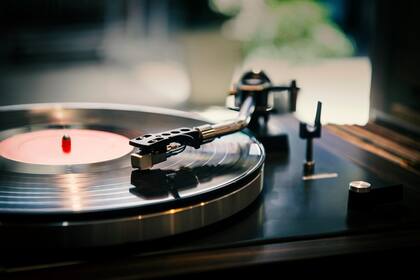 El auge del vinilo, una respuesta natural ante lo “intangible” de este tiempo