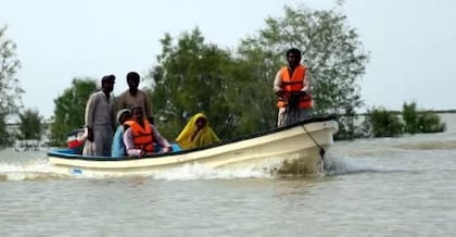 El aumento de las inundacines en Asia ha incrementado el número de desplazados