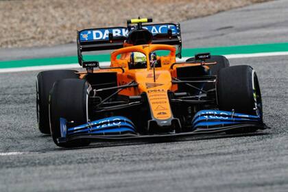 El auto de Lando Norris, que alcanzó el podio