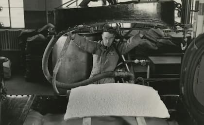 El auto que creó Henry era de plástico y biodegradable