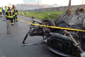 Un auto perdió el control en la Panamericana y volcó: murieron dos jóvenes