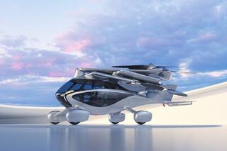 Probamos cómo puede llegar a ser manejar un auto volador con el simulador del Aska