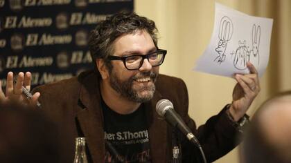 El autor se divirtió con sus fans