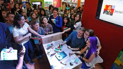 El autor y booktuber español Javier Ruescas regresa este año: buena noticia para sus seguidores