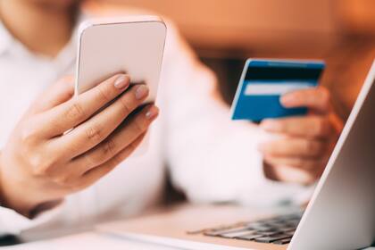 El avance irrefrenable de la tecnología obliga a la industria del seguro a reinventarse: dejar de ser un mero “pagador” de siniestros para convertirse en un garante de confianza.