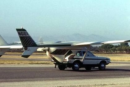 El AVE Mizar despegó la primera vez y regresó pronto por algunos desperfectos, pero el 11 de septiembre de 1973 volvió a fallar en pleno vuelo y se precipitó a tierra