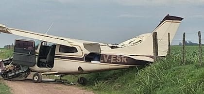 El avión Cessna siniestrado en Arequito, Santa Fe