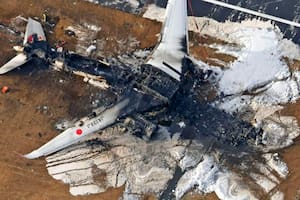 Los pilotos del vuelo de Japan Airlines no se dieron cuenta del incendio hasta que la tripulación les informó
