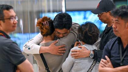 El avión debió desviarse y aterrizó de emergencia en Tailandia.