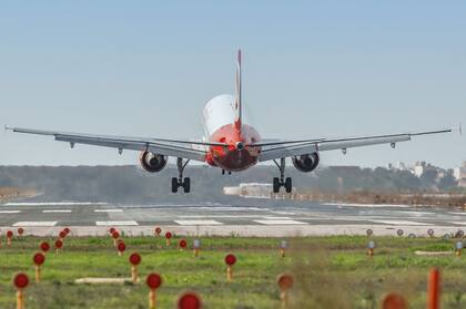 El avión en el que viajaba Sala pidió un "aterrizaje de emergencia", según publicó un medio francés
