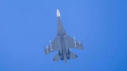 El avión involucrado por parte de China fue un jet de combate J-16 (foto de archivo).