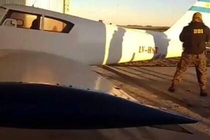 El avión recuperado que había sido robado de un taller de Pigüe