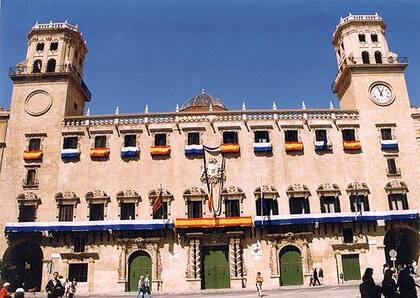 El ayuntamiento de Alicante quedó en la mira 