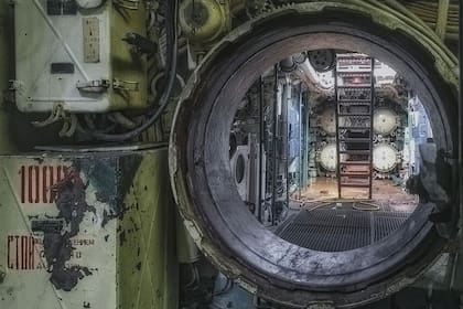 El B-143 acechaba en las profundidades desde 1960 hasta 1991. Su velocidad máxima mientras estaba sumergido era de 16 nudos o 30 km/h