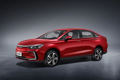 El BAIC EU5 declara hasta 416 km de autonomía bajo ciclo NEDC