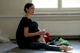 El ballet fortalece la zona abdominal y lumbar con ejercicios que ayudan a mantener el cuerpo alineado