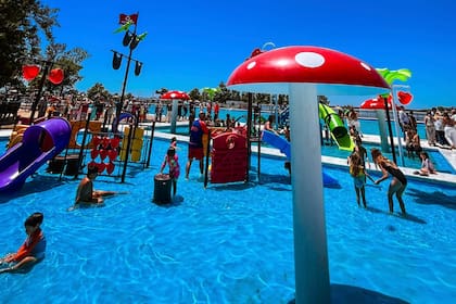 El Balneario El Edén en Teodelina, Santa Fe, reabrió su pileta y parque acuático en enero tras una remodelación