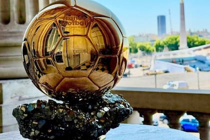 El Balón de Oro 2025 se entregará este lunes en Francia (France Football)