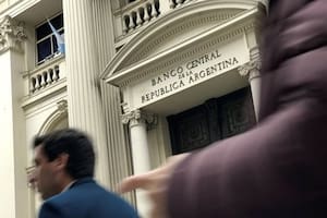 El Banco Central incumple el acuerdo judicial con Córdoba y ordena liberar los dólares el 11 de diciembre