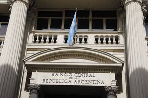 El Banco Central compró US$304 millones y analiza liberar dividendos atrapados con el Bopreal