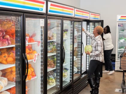 El Banco de Alimentos del Norte de Texas distribuyó más de 106 millones de comidas nutritivas en 2024