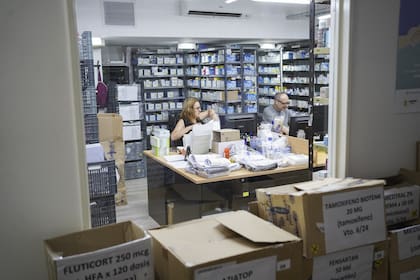 El banco de medicamentos de Tzedaká funciona desde 1999 y es el más grande del país